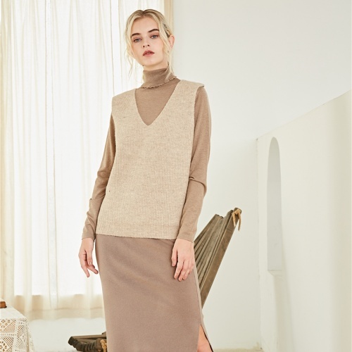 Women's V Neck Sweater Vest Supplier